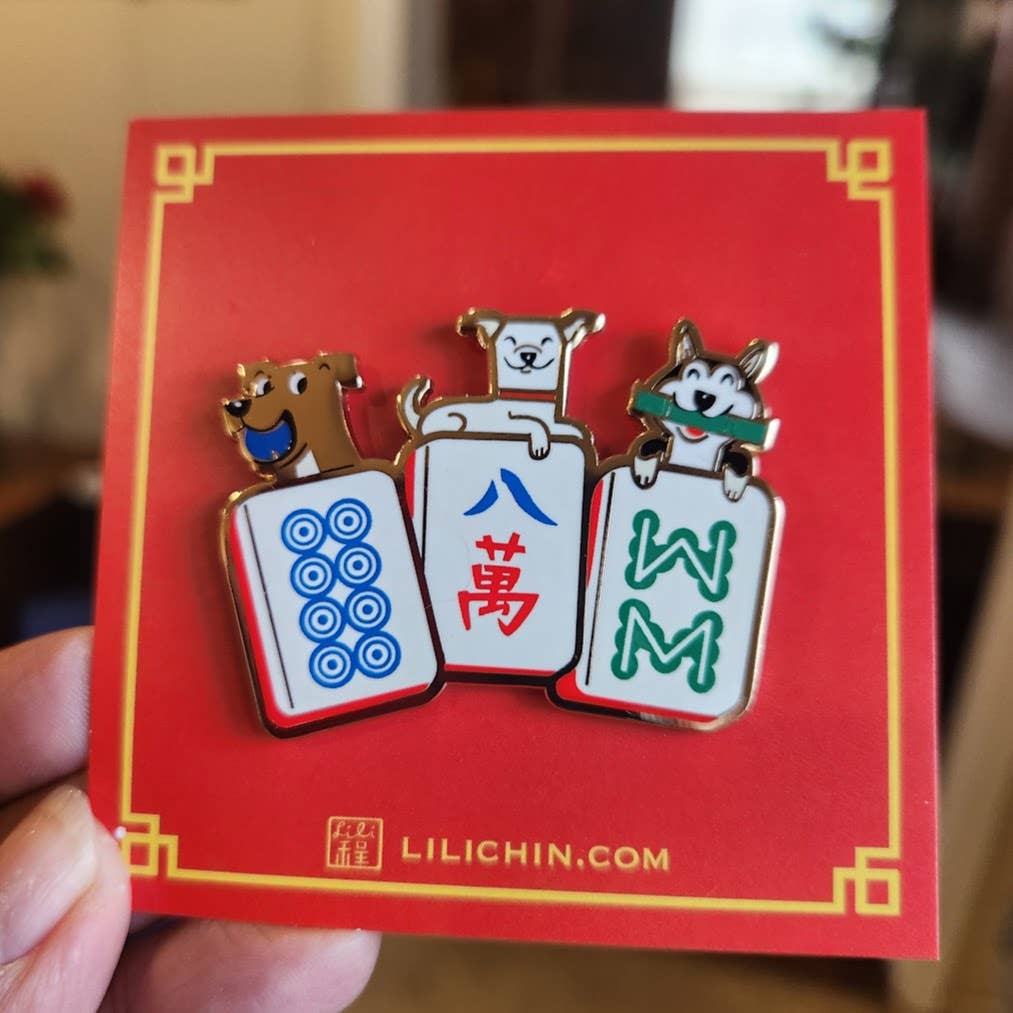 3 LUCKY DOGS MAHJONG PIN