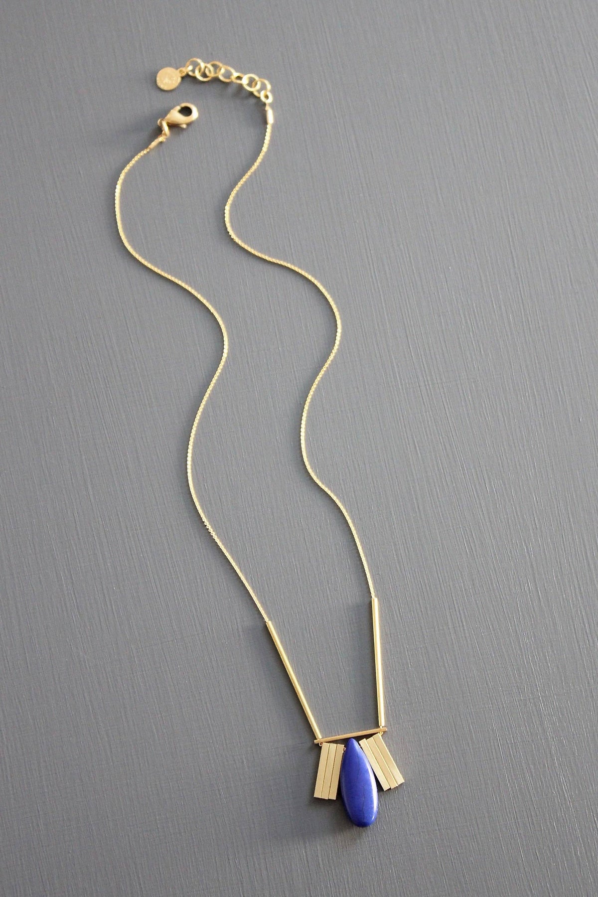 Artdeco pendant lapis necklace