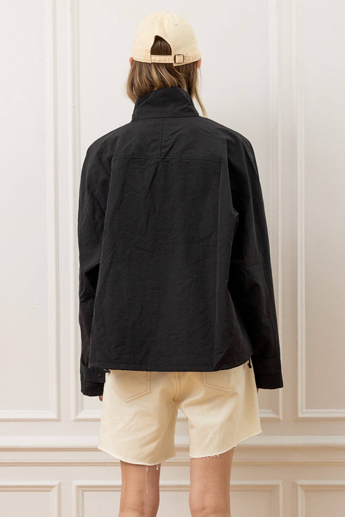 Lightweight Mesh-Lined Windbreaker Jacket