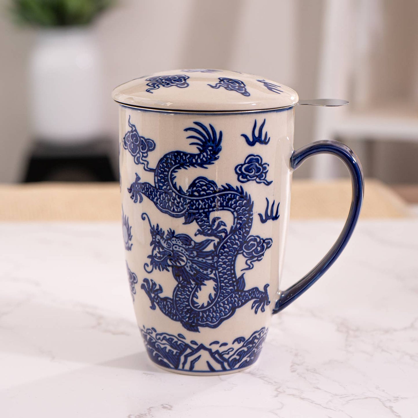 Ryu Dragon Design Tea Mug