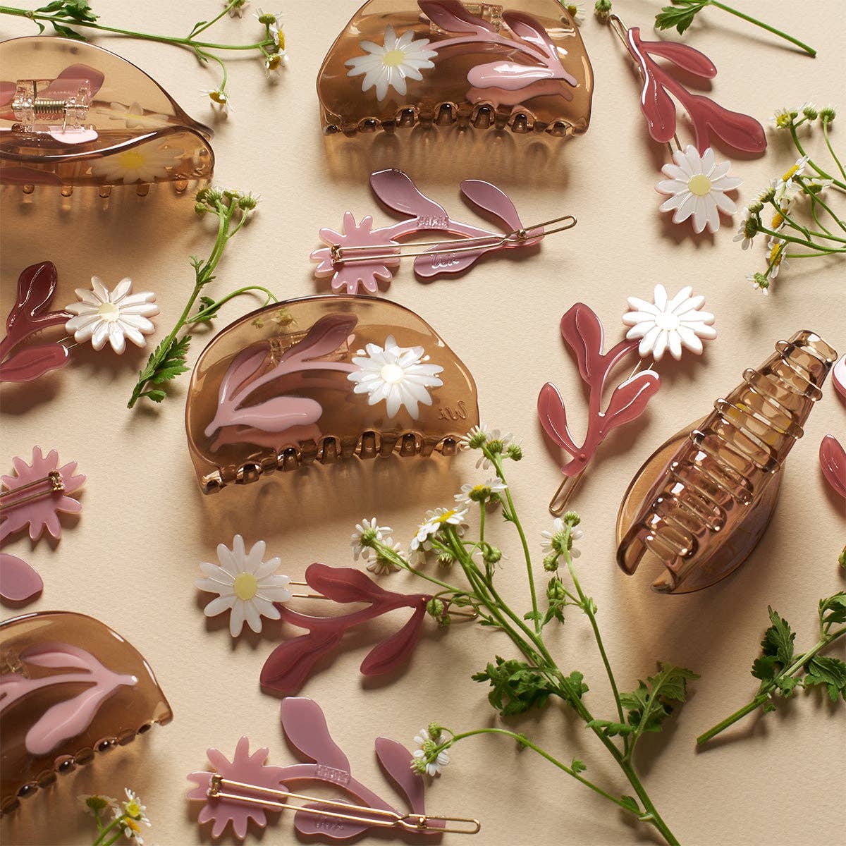 Marguerite Daisy Flower Hair Clip Set