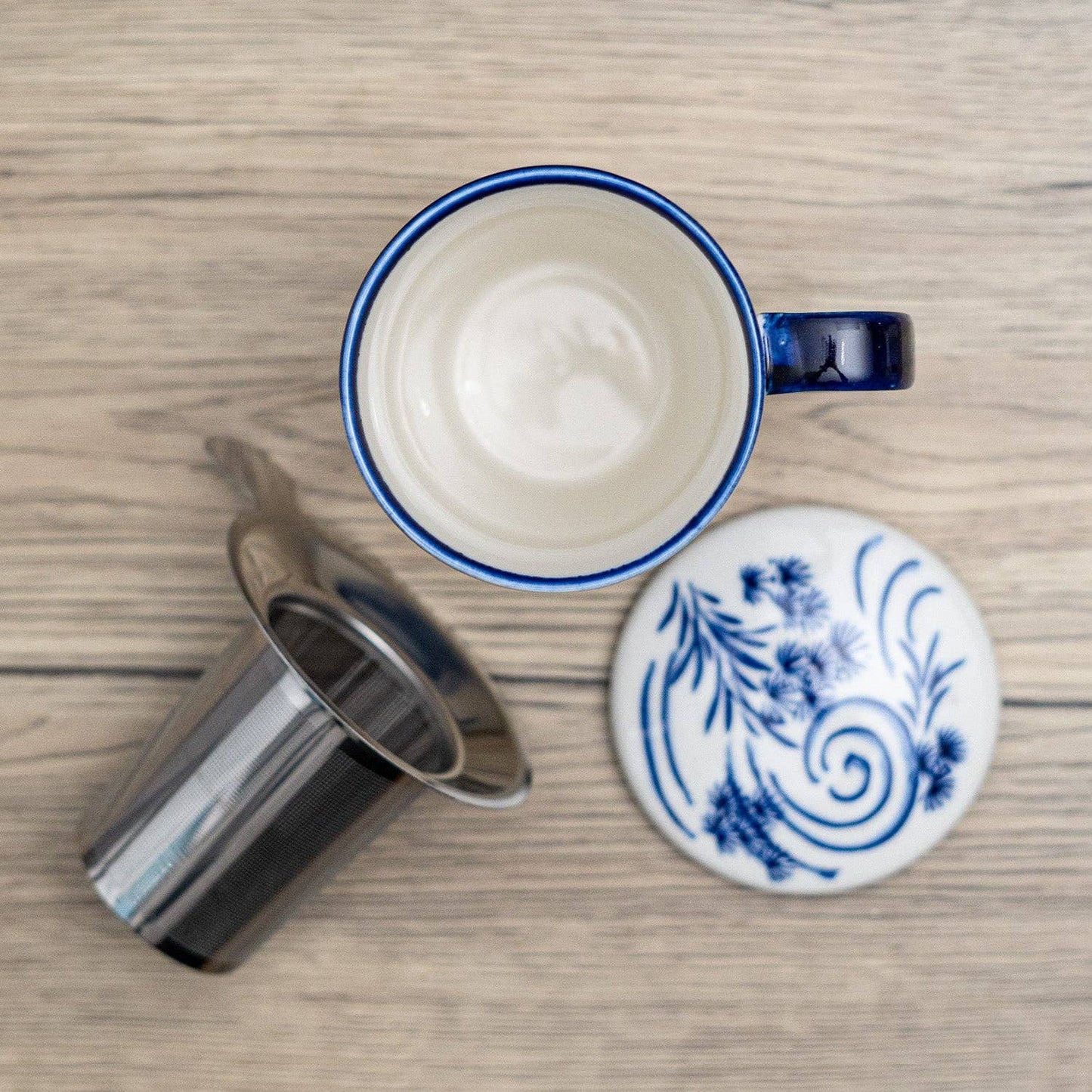Koi Fish Tea Mug with Lid and Infuser