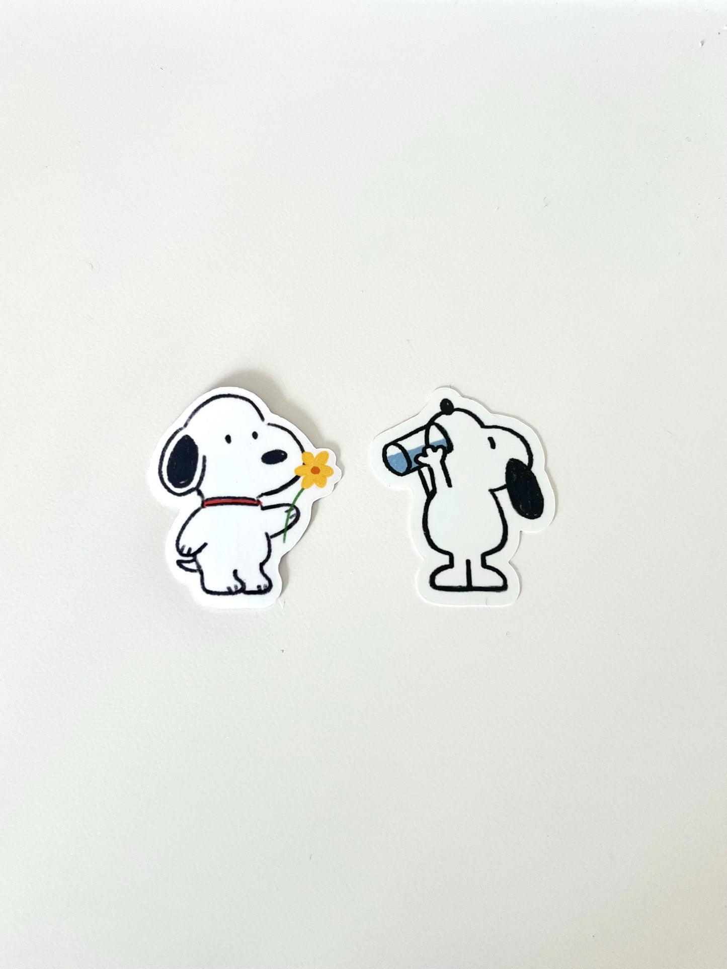 Peanuts Snoopy Drinking Water Glossy Sticker