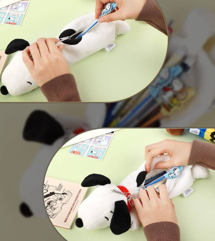 Peanuts Snoopy Plush Zipper Pouch