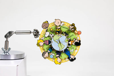 Snoopy Around the World Wooden Puzzle