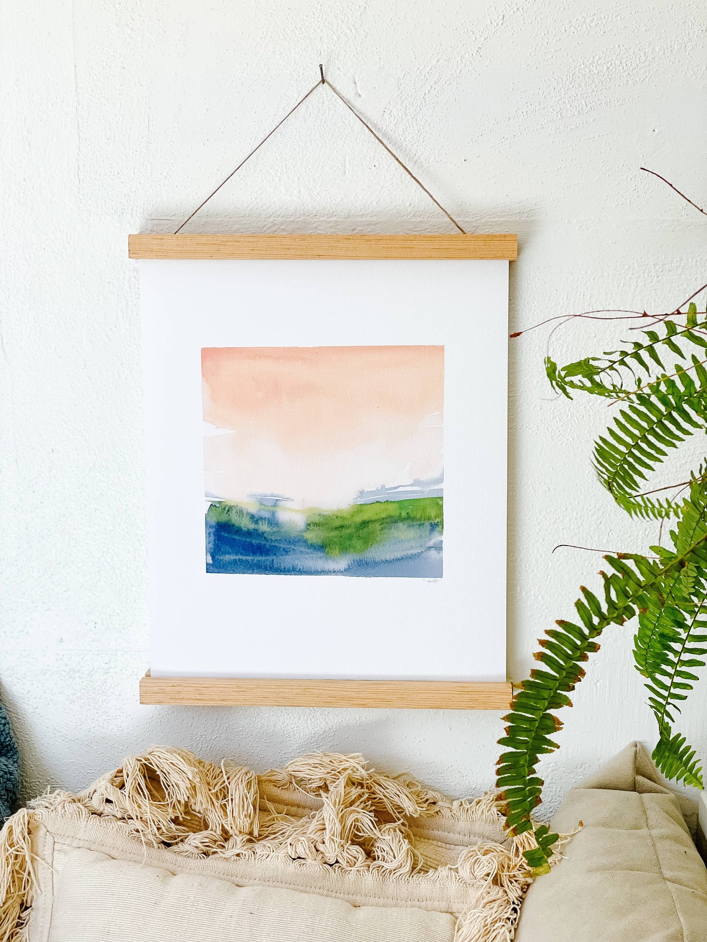 Wooden Magnetic Picture Hanger