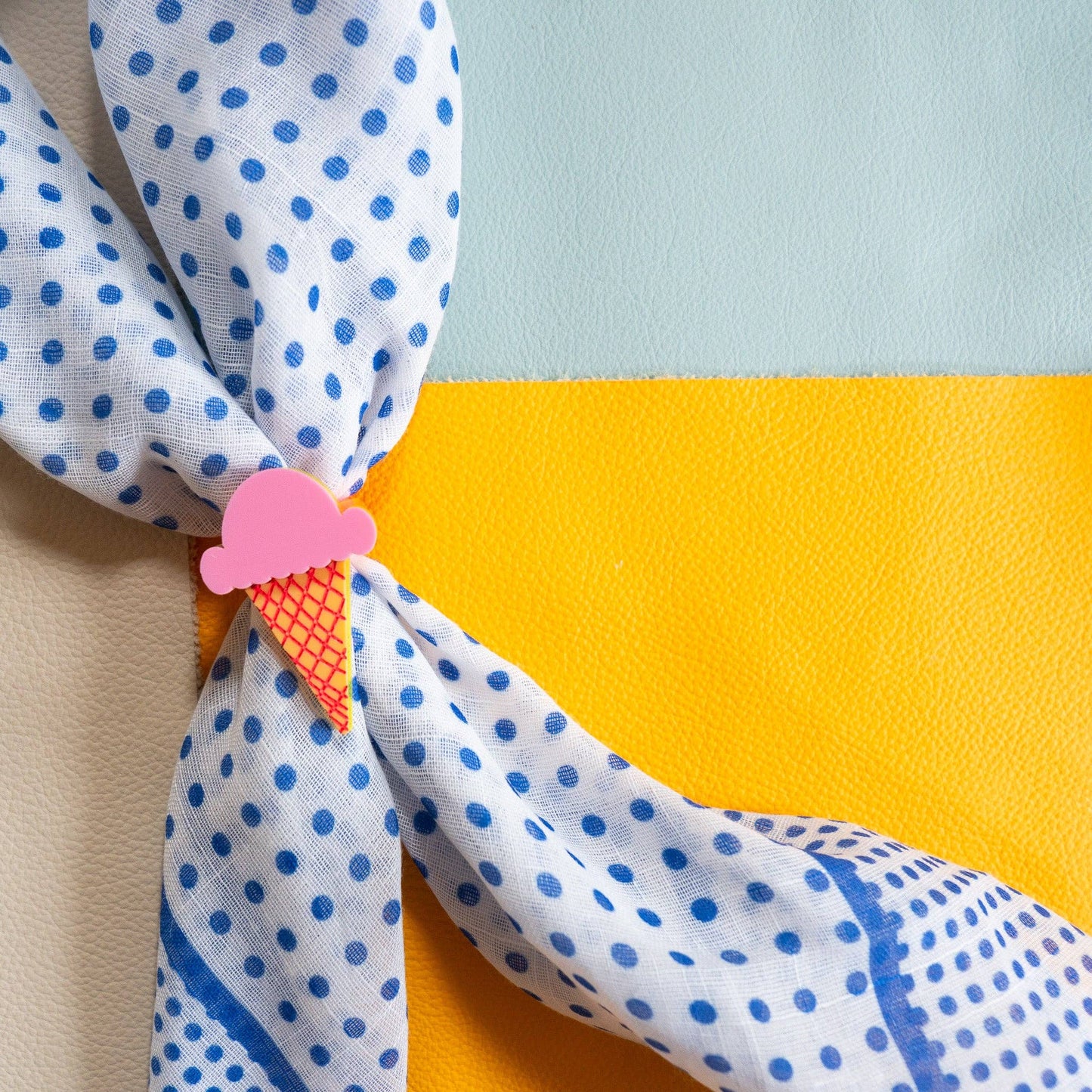 Ice cream Scarf Slide