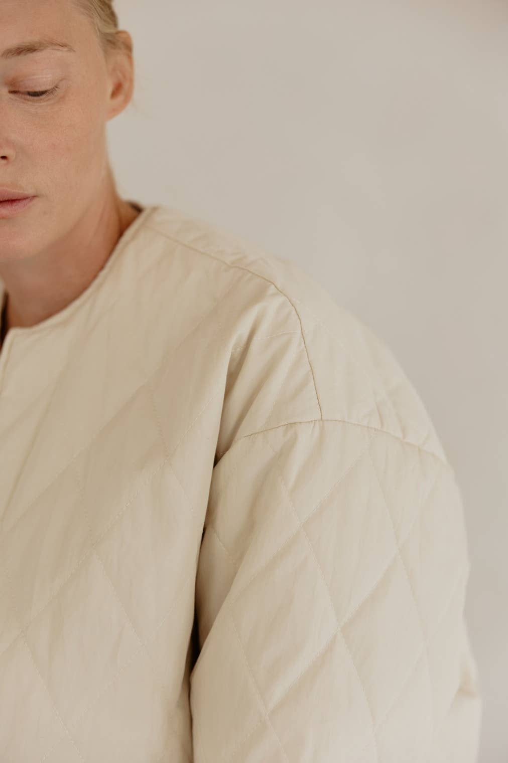 The Greta Jacket | Oversized Quilted Jacket with Drawstrings