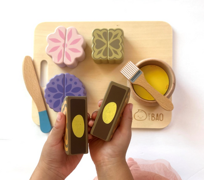 Wooden Mooncake Toy Set