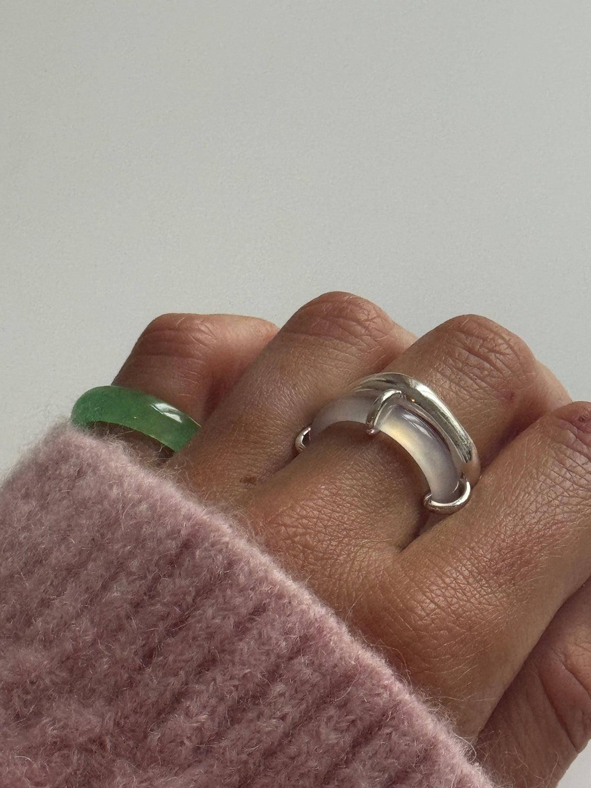 Cove White Gemstone Sculpted Ring