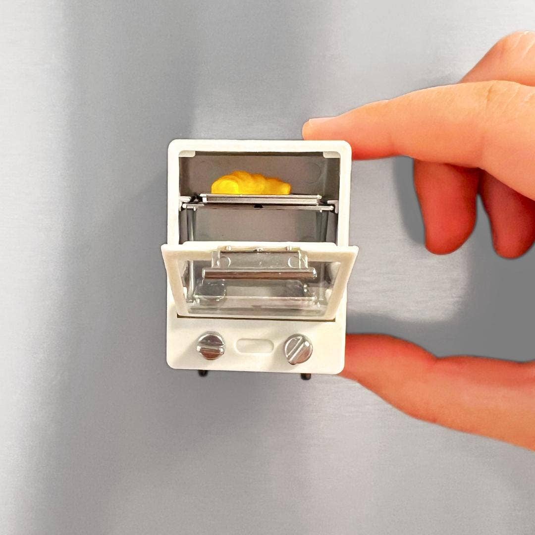 Mini Retro Oven Fridge Magnet with Tiny Bread
